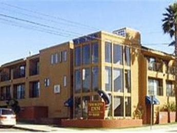 Avisa Downtown 3*