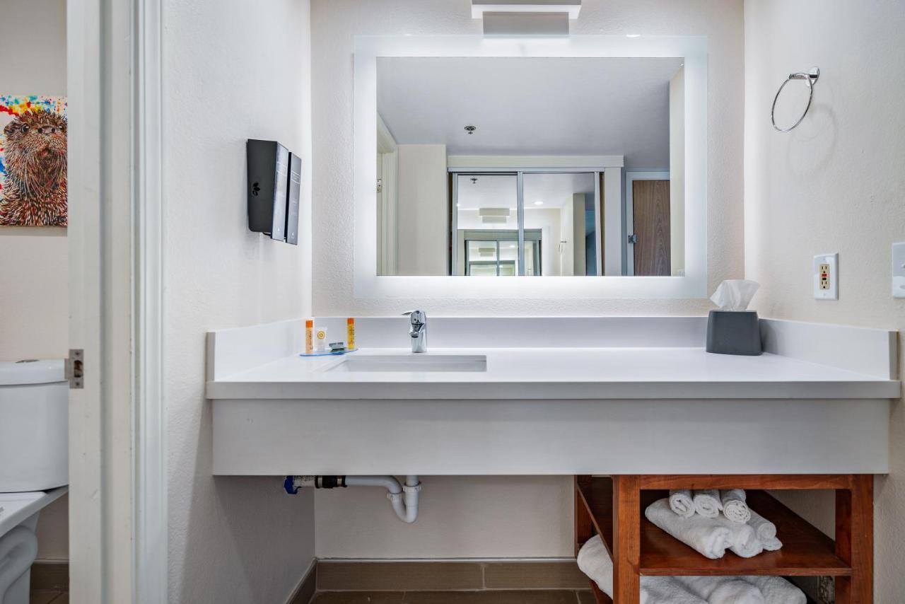 Avisa Downtown Hotel 3*